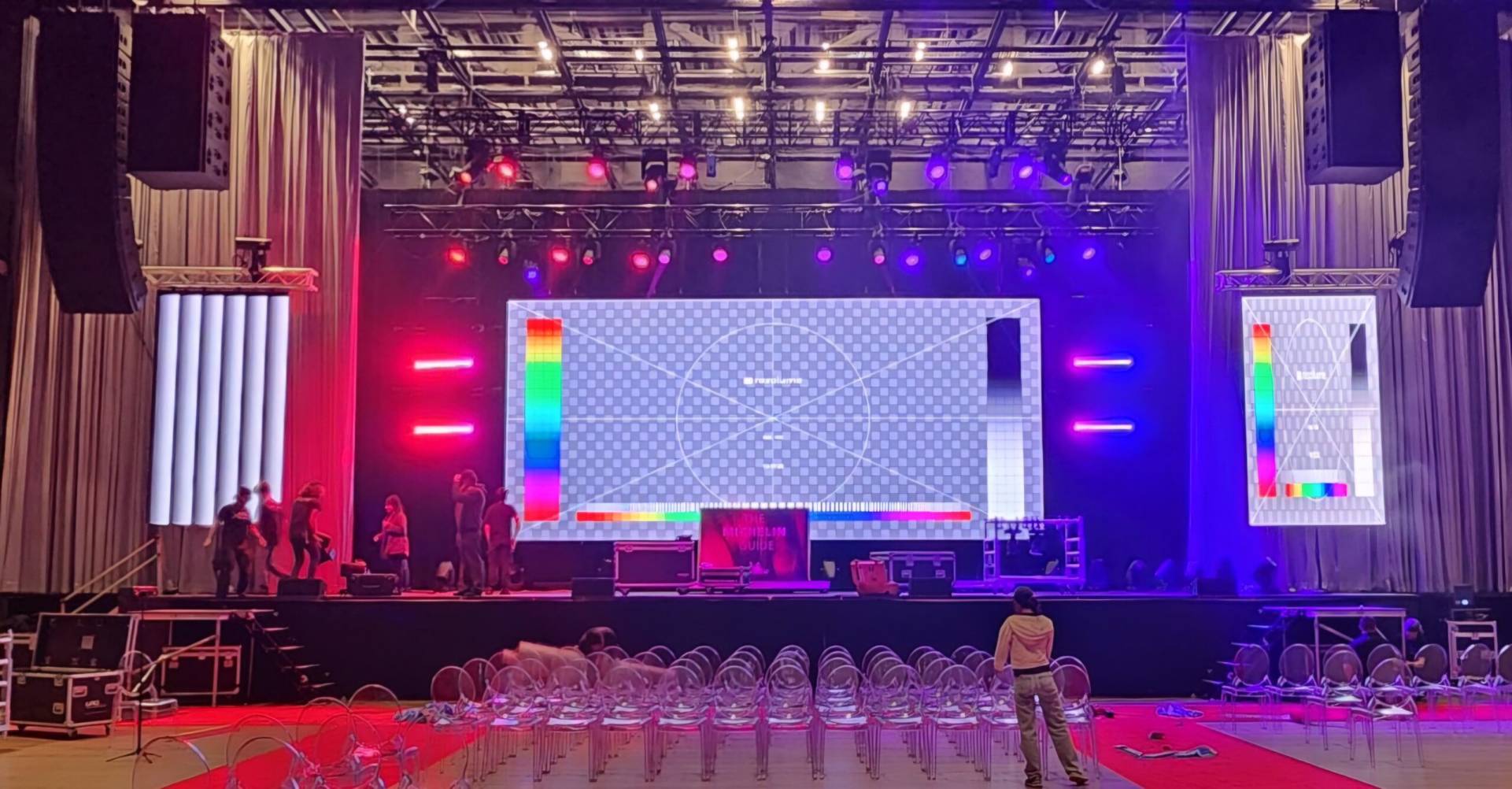 LED Video Walls-Vertical & Horizontal